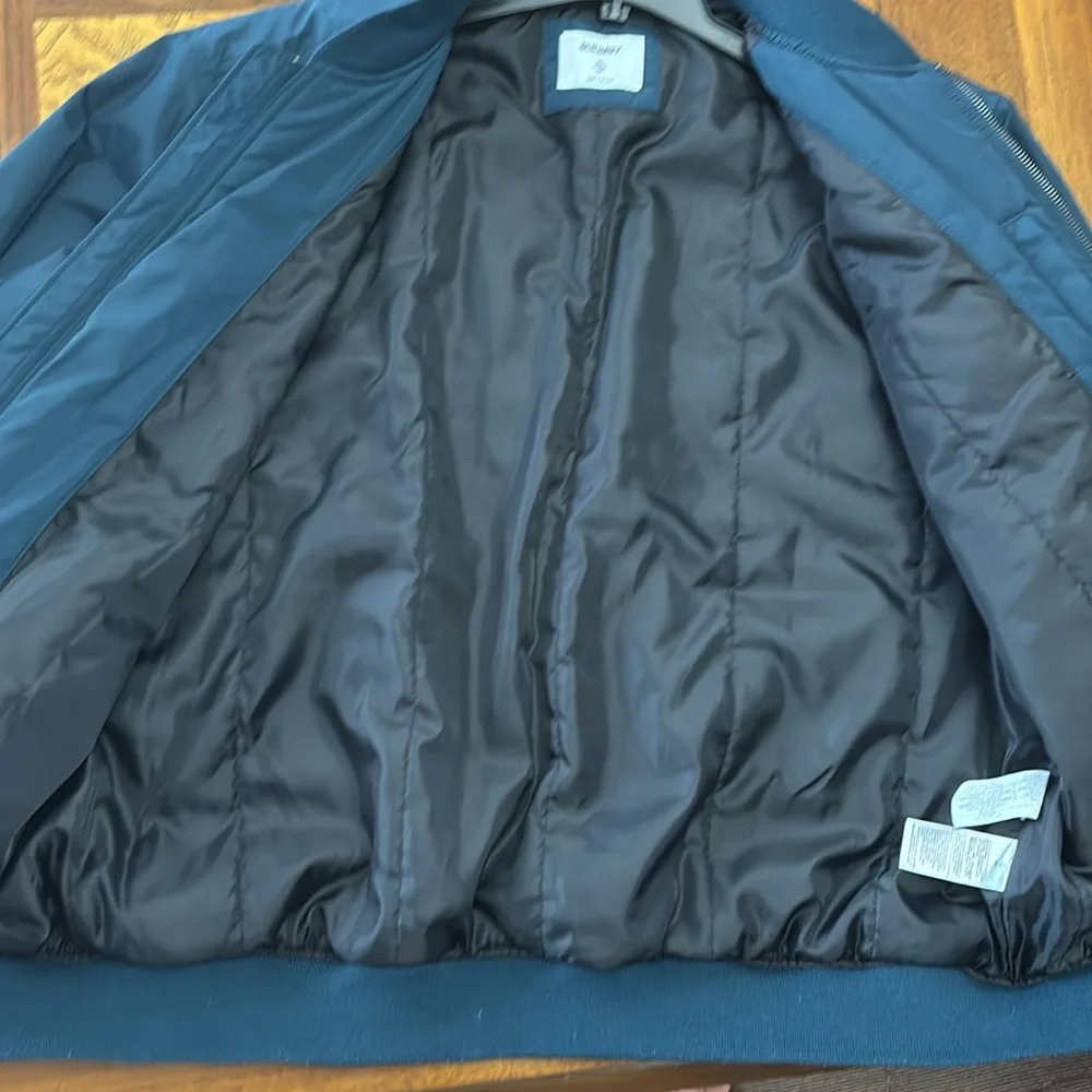 XL Old Navy Bomber Jacket - Picture 3 of 7